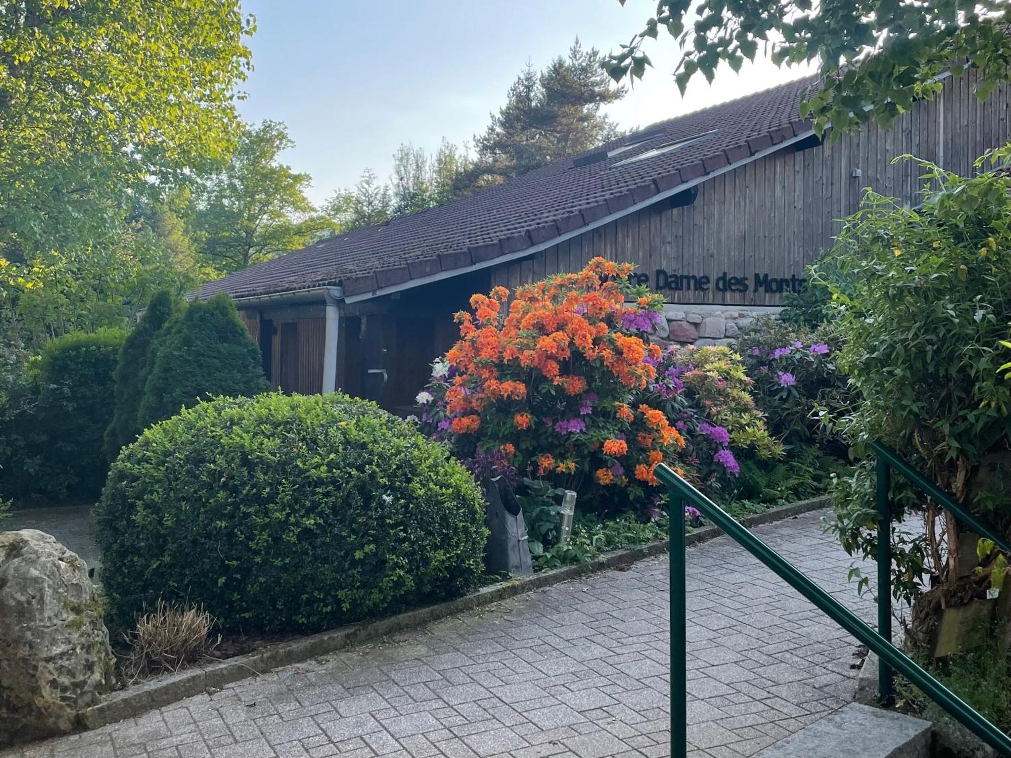Hotel Notre Dame Des Monts Ban-sur-Meurthe-Clefcy Exterior foto